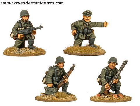German MG34 Team & Command Kneeling