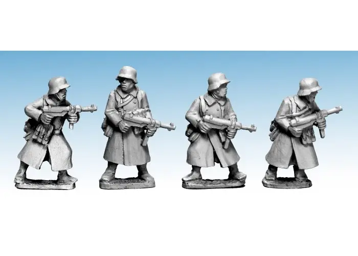 German Infantry in Greatcoats (SMG)